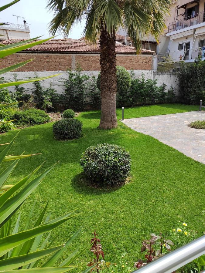 Cosy House With Garden Appartement Volos Buitenkant foto